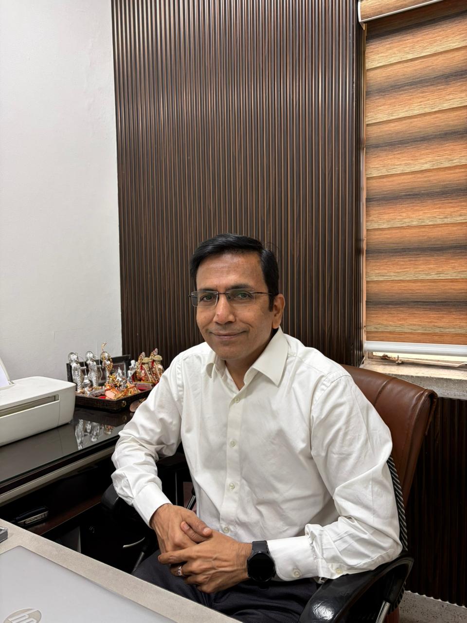 Sundar Tahlani - Founder & Director, Crown Furnitures